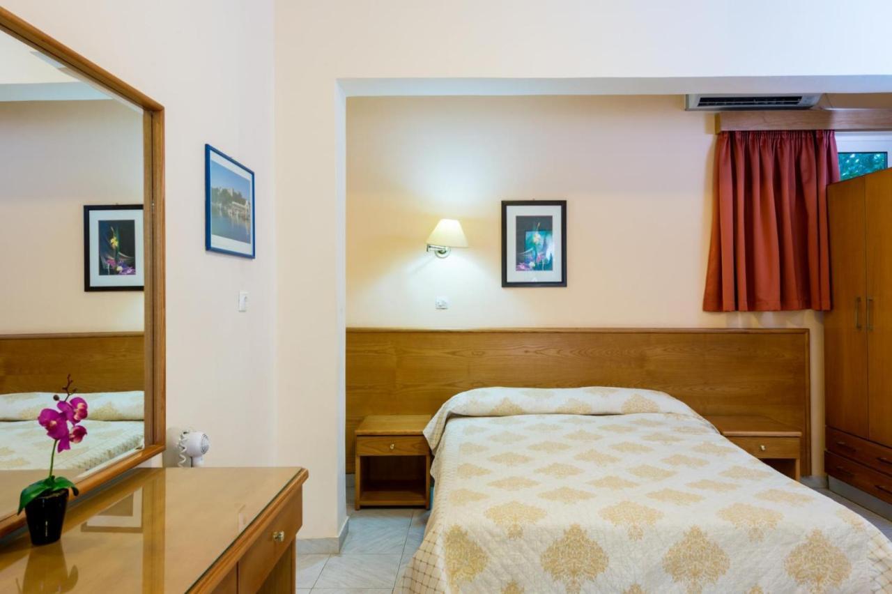 Summer Memories Aparthotel Pefki  ภายนอก รูปภาพ