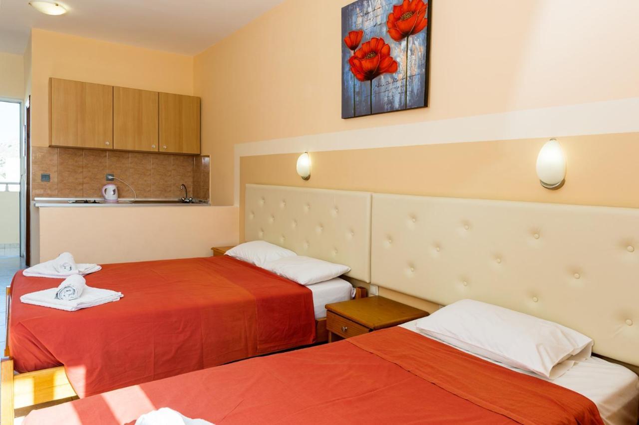 Summer Memories Aparthotel Pefki  ภายนอก รูปภาพ