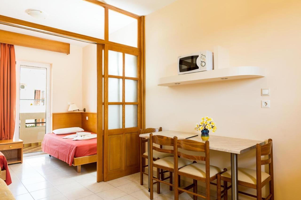Summer Memories Aparthotel Pefki  ภายนอก รูปภาพ