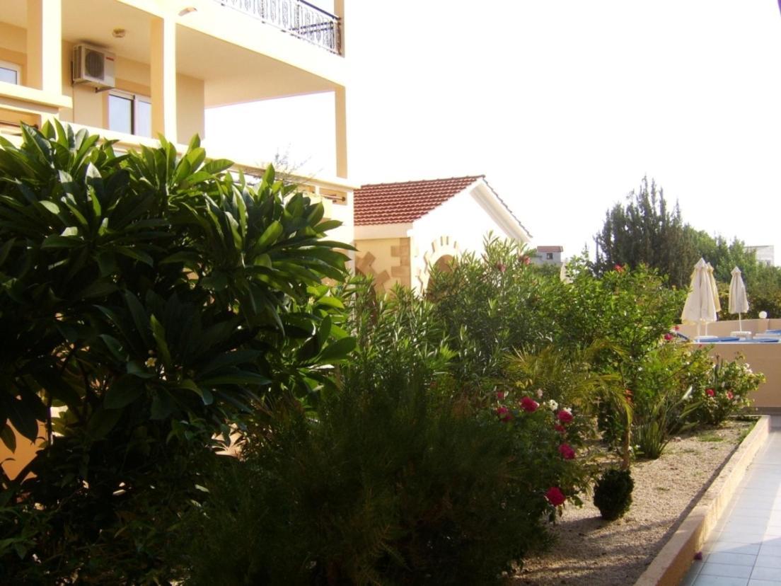 Summer Memories Aparthotel Pefki  ภายนอก รูปภาพ