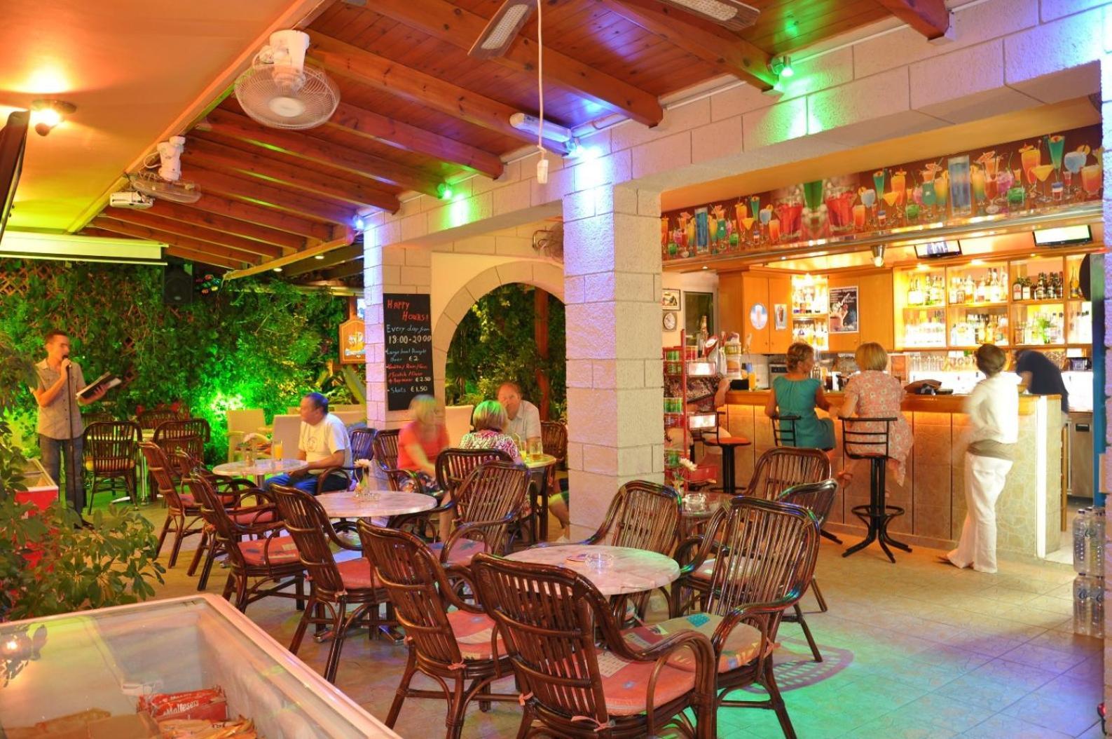 Summer Memories Aparthotel Pefki  ภายนอก รูปภาพ